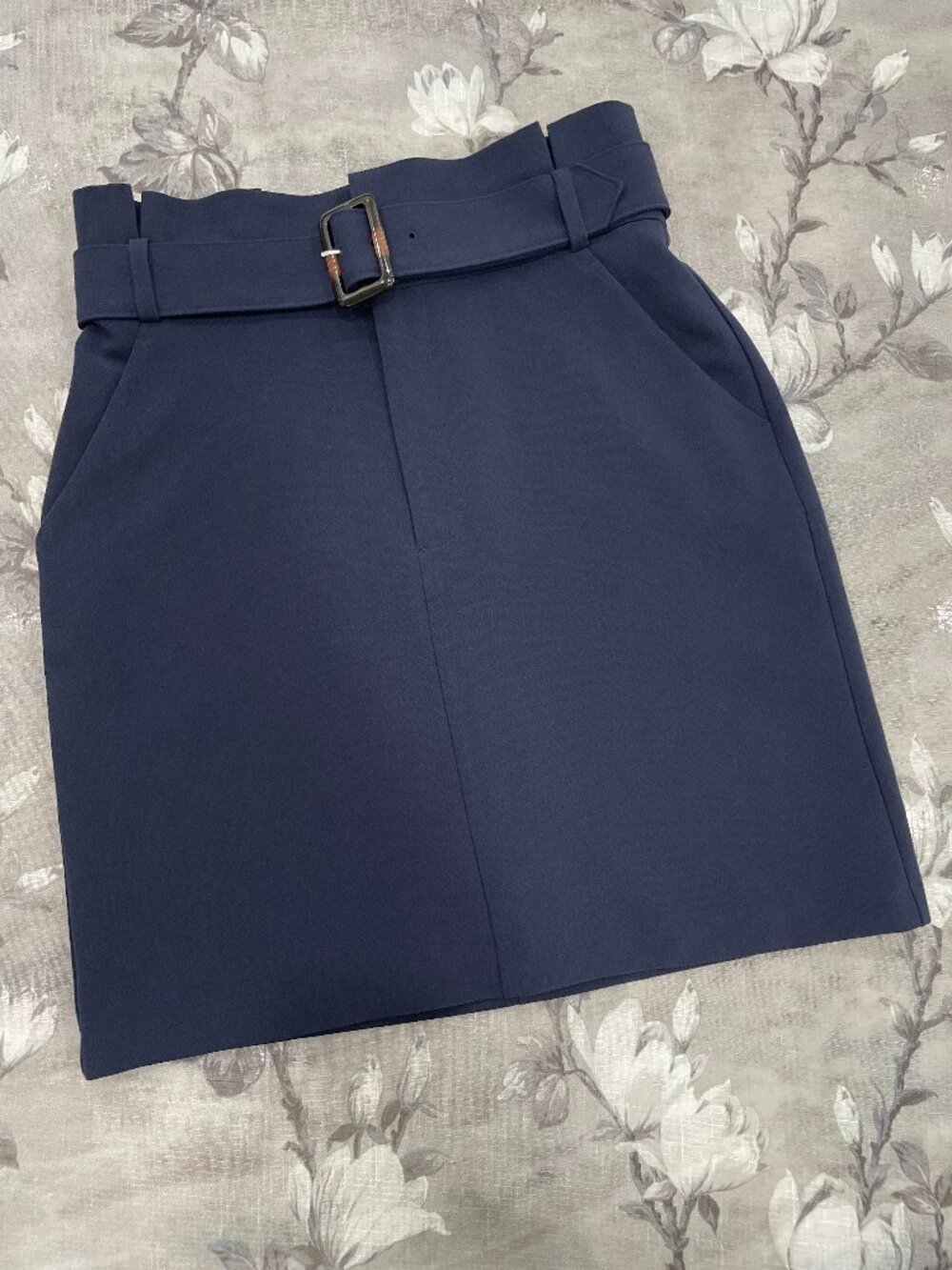 Banana Republic Navy Belted Mini Skirt Sz 8 Tailored Office Chic Preppy Classic